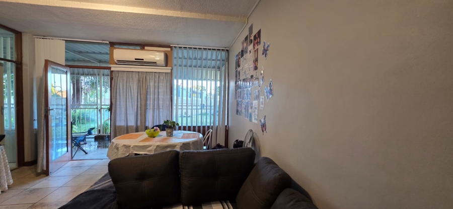 2 Bedroom Property for Sale in Upington Northern Cape